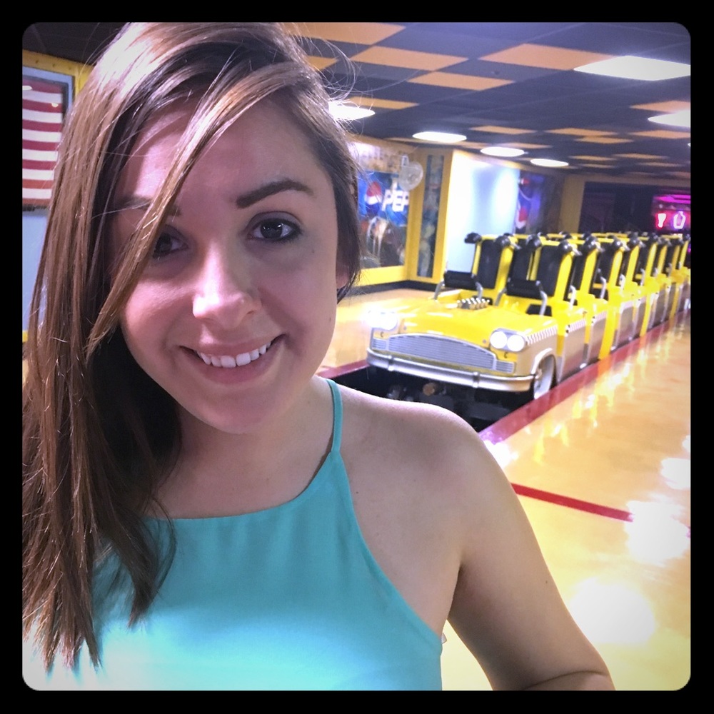 Meet your Posher, Melissa